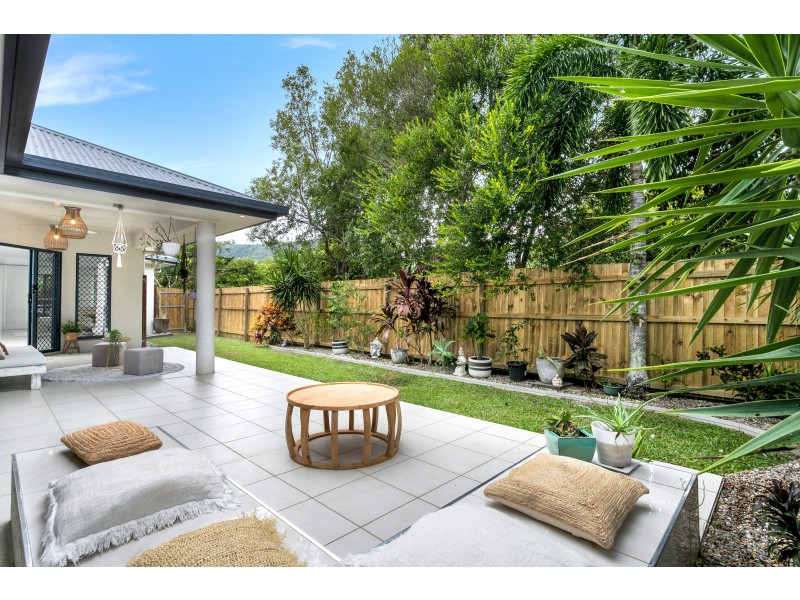 33 Cooya Street, Kewarra Beach QLD 4879