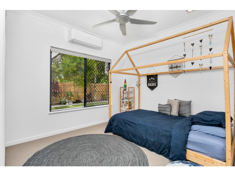 33 Cooya Street, Kewarra Beach QLD 4879