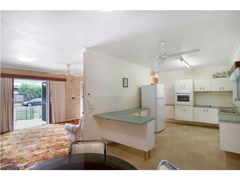 15 Watson Street, Earlville QLD 4870