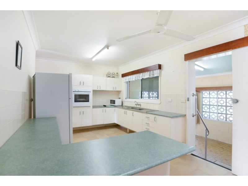 15 Watson Street, Earlville QLD 4870