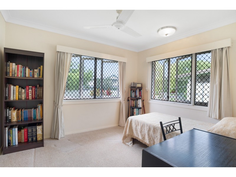 15 Watson Street, Earlville QLD 4870