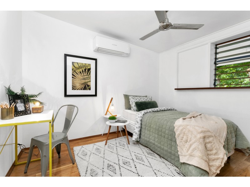 27 Moresby Street, Trinity Beach QLD 4879