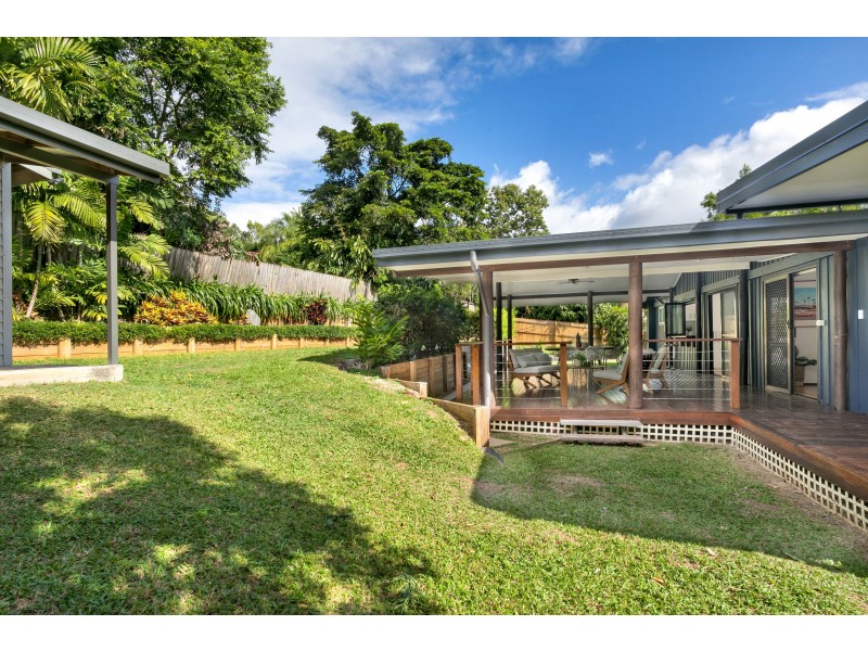27 Moresby Street, Trinity Beach QLD 4879