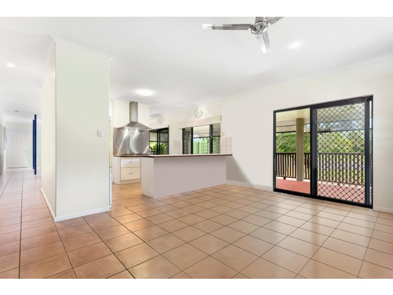 63 Barnes Street, Earlville QLD 4870