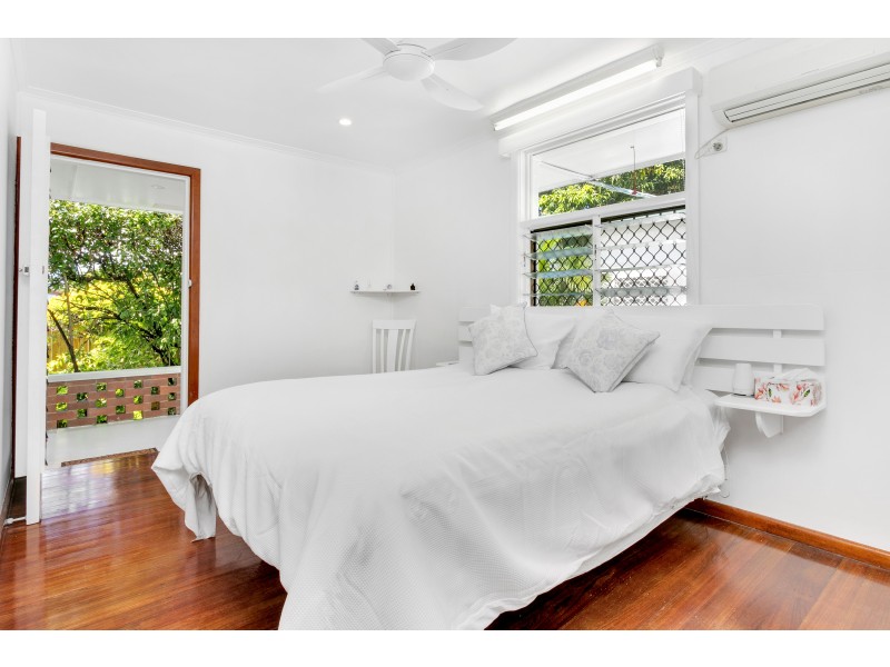 23 Henley Street, Earlville QLD 4870