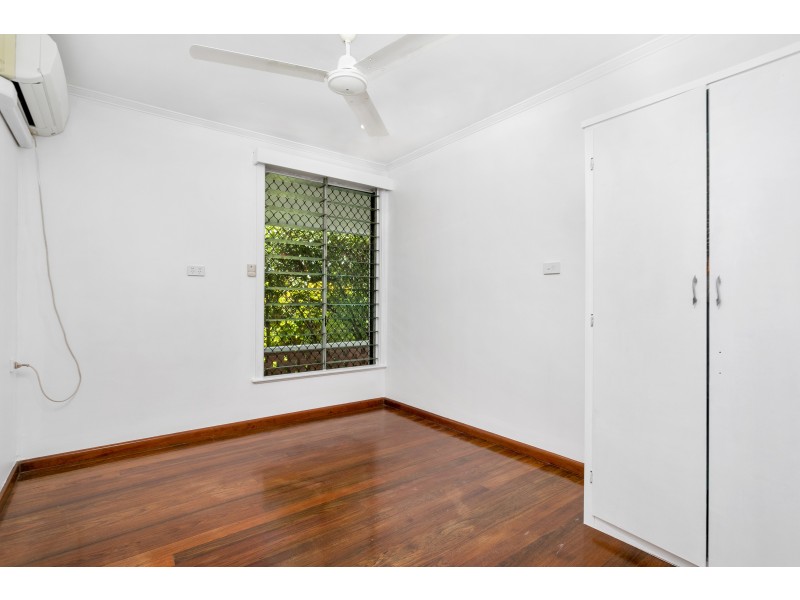 23 Henley Street, Earlville QLD 4870