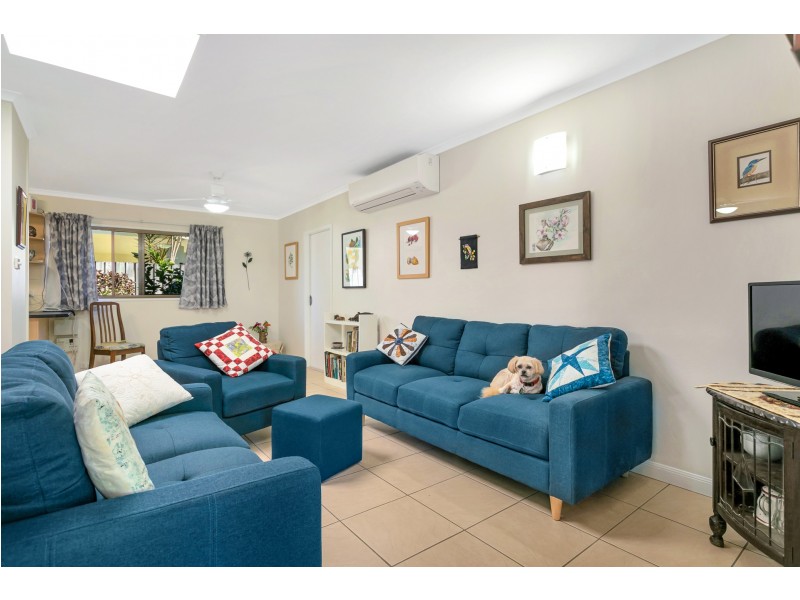 8/23 Woodward Street, Edge Hill QLD 4870