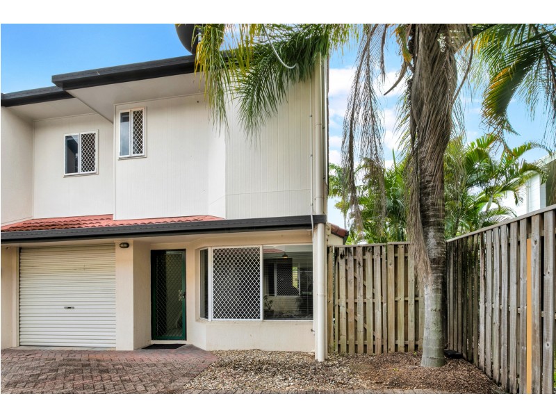 1/67-71 Digger Street, Cairns North QLD 4870
