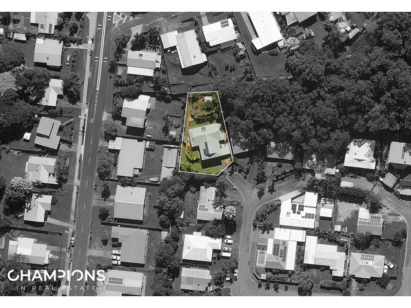 5 Hogan Court, White Rock QLD 4868