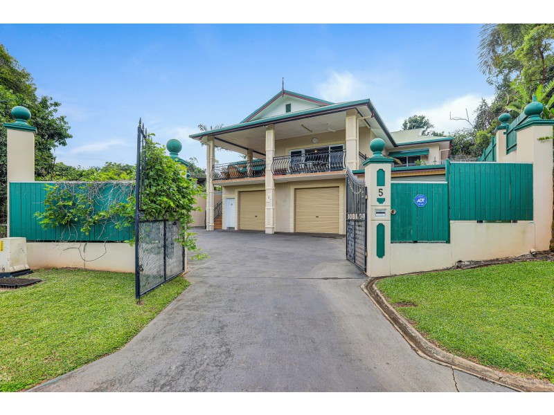 5 Hogan Court, White Rock QLD 4868