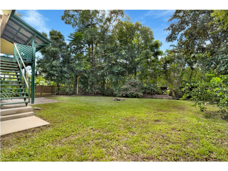 82 Little Street, Manunda QLD 4870