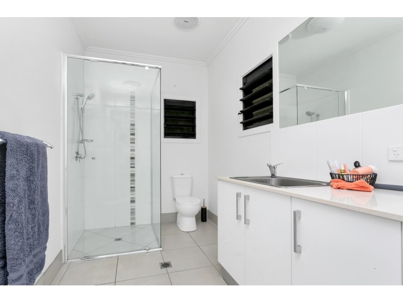13 Bel-Air Drive, Whitfield QLD 4870