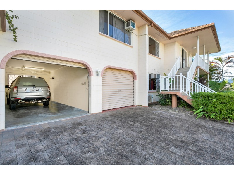 4/73-75 Pease Street, Manoora QLD 4870