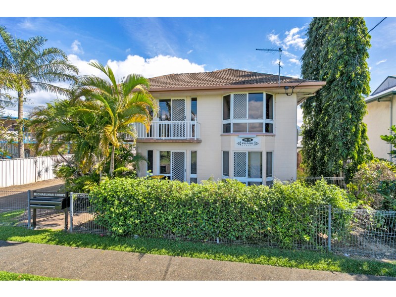 4/73-75 Pease Street, Manoora QLD 4870