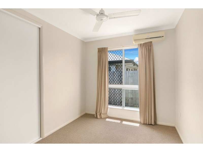 16 Hetherton Street, Smithfield QLD 4878