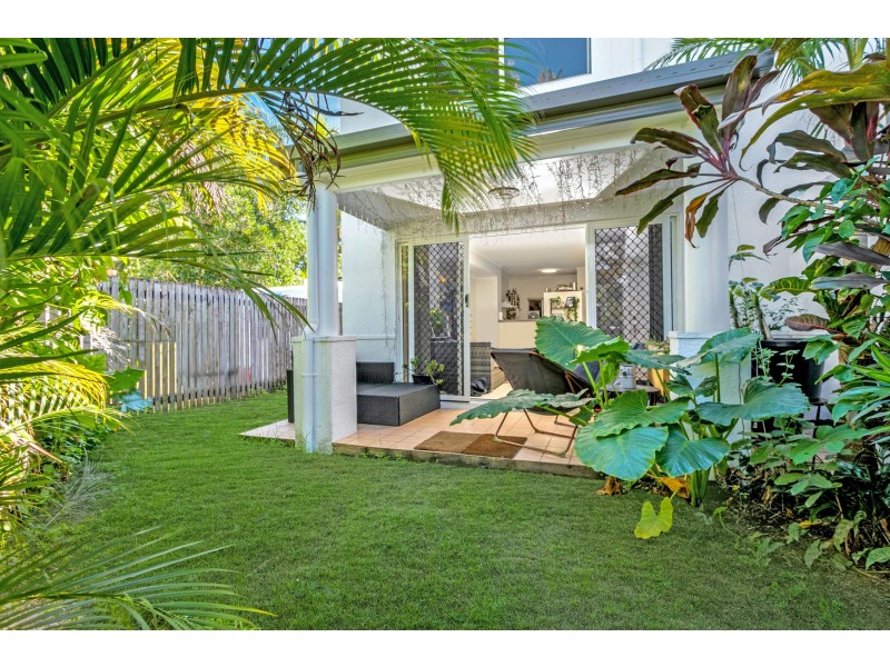 1/34-40 Lily Street, Cairns North QLD 4870