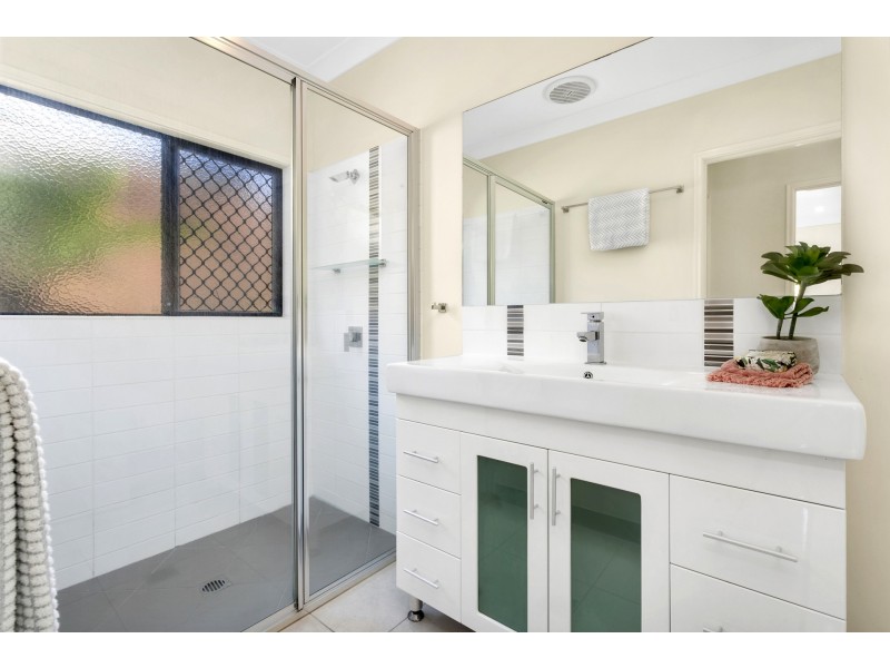 46 Sunbird Drive, Woree QLD 4868