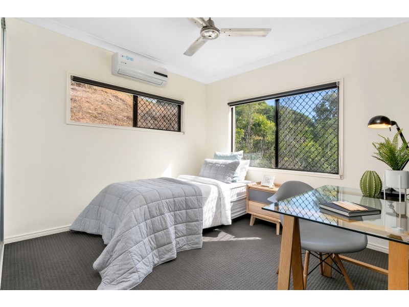 46 Sunbird Drive, Woree QLD 4868