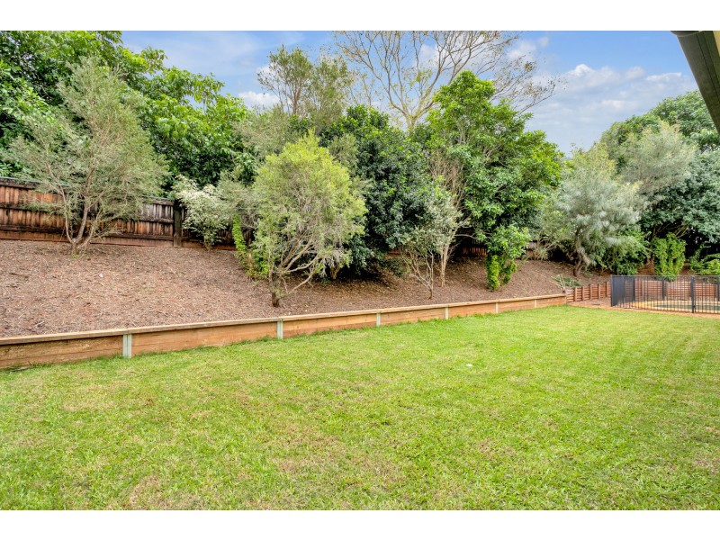 11 Tradewinds Close, Redlynch QLD 4870