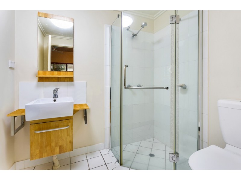 124/2-8 Rigg Street, Woree QLD 4868