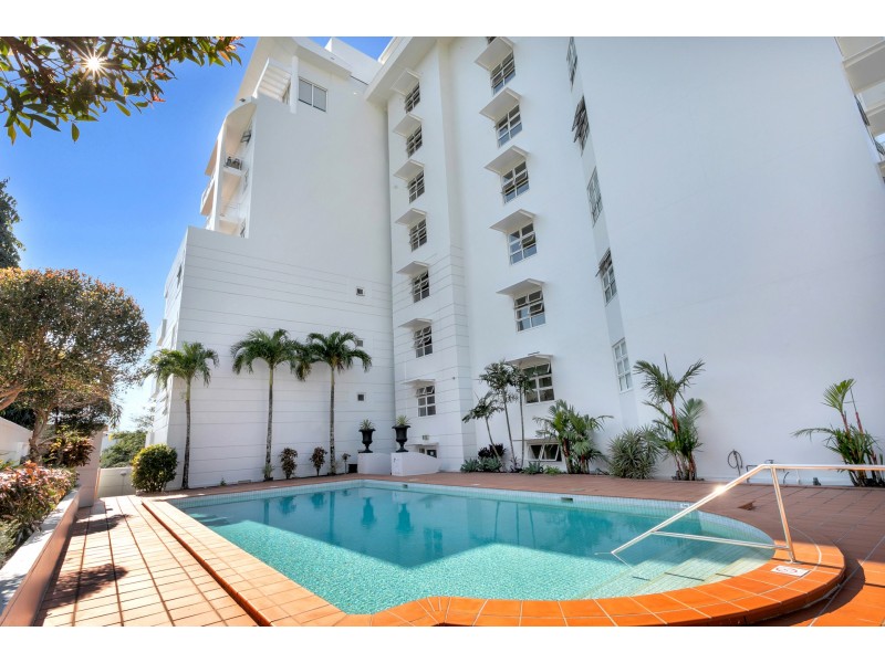 27/73 Spence Street, Cairns City QLD 4870