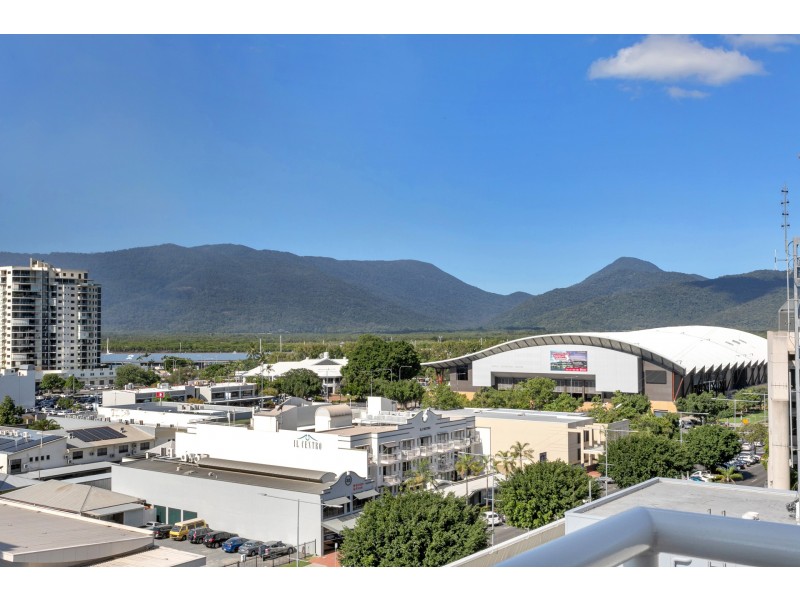 27/73 Spence Street, Cairns City QLD 4870