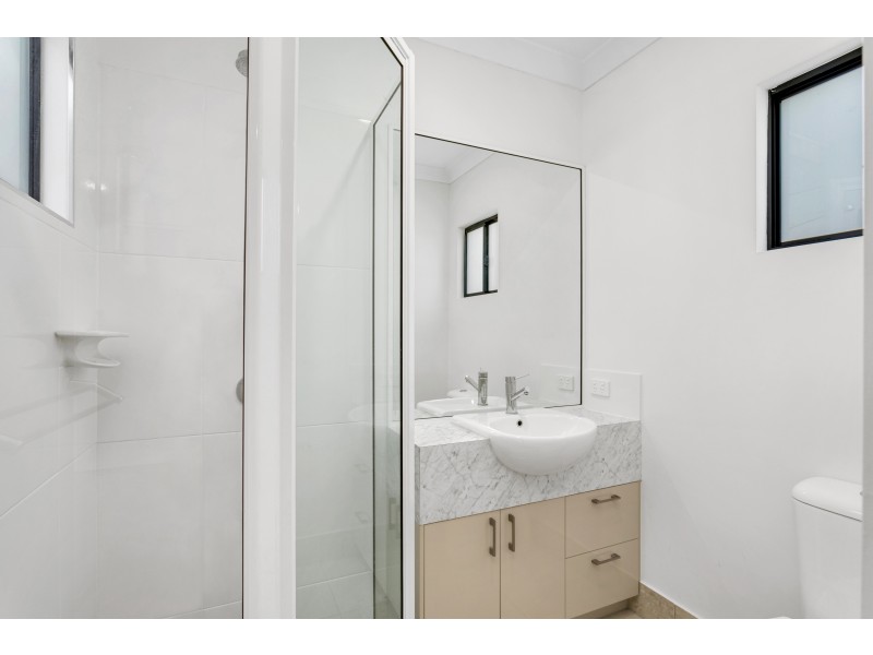 13 Ward Street, Mooroobool QLD 4870