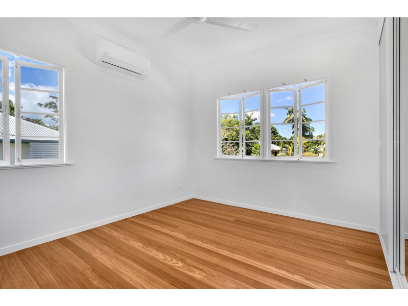 16 George Street, Earlville QLD 4870