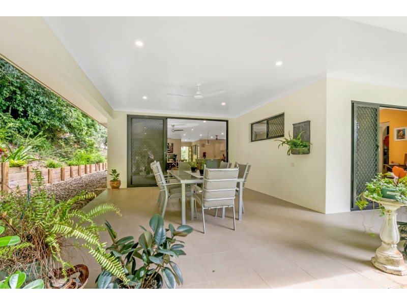 19 Jak Gee Street, Redlynch QLD 4870