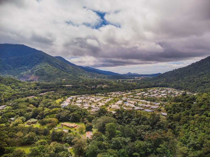 19 Jak Gee Street, Redlynch QLD 4870