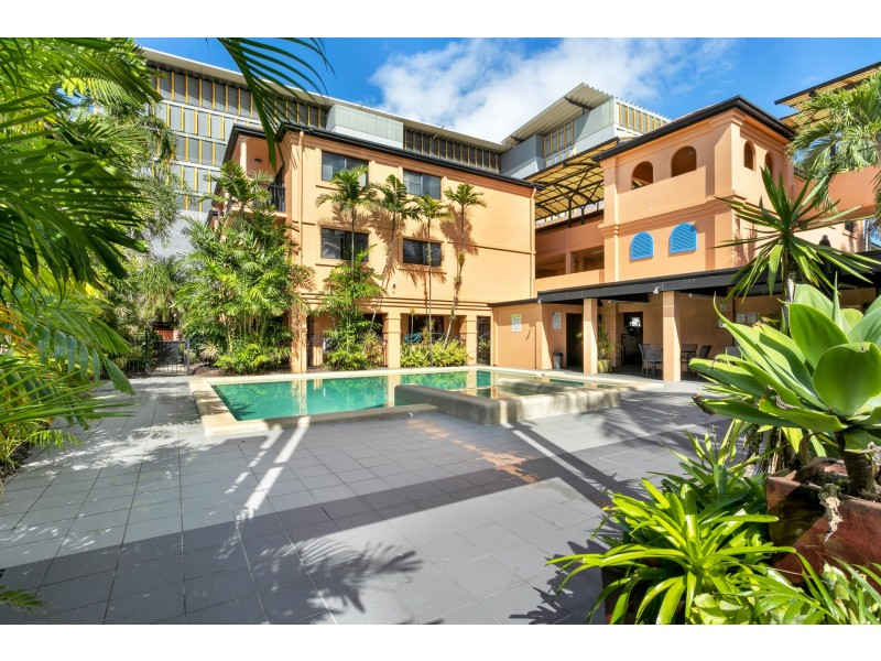 29/253-255 Lake Street, Cairns North QLD 4870
