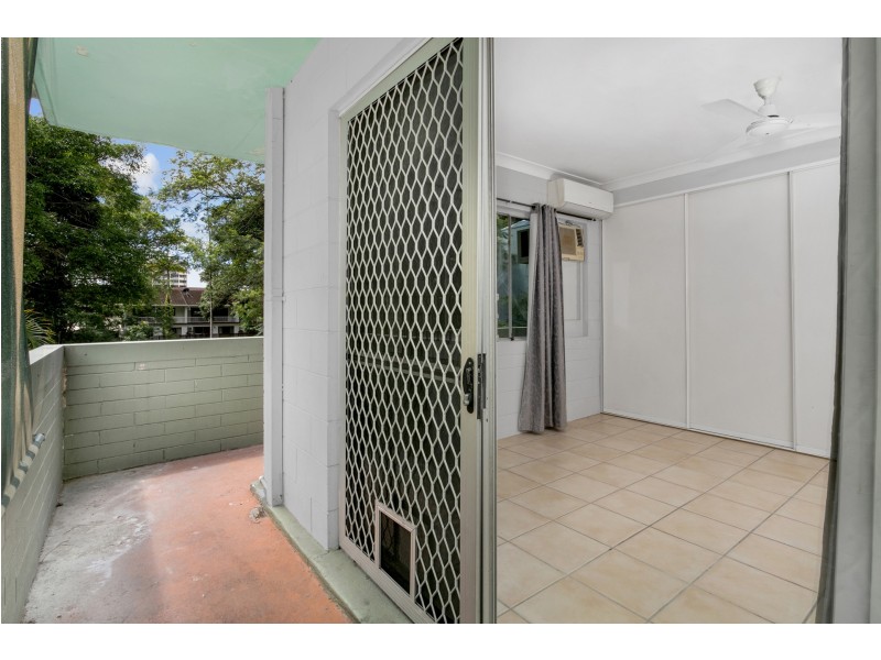 12/248 Sheridan Street, Cairns North QLD 4870
