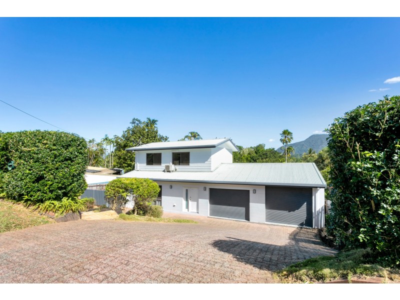 28 Andrea Close, Mooroobool QLD 4870