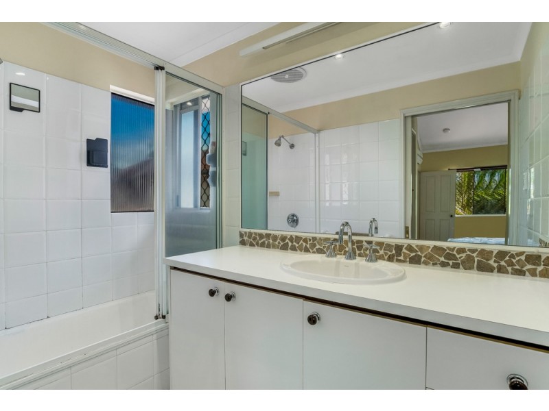 3/67-71 Digger Street, Cairns North QLD 4870