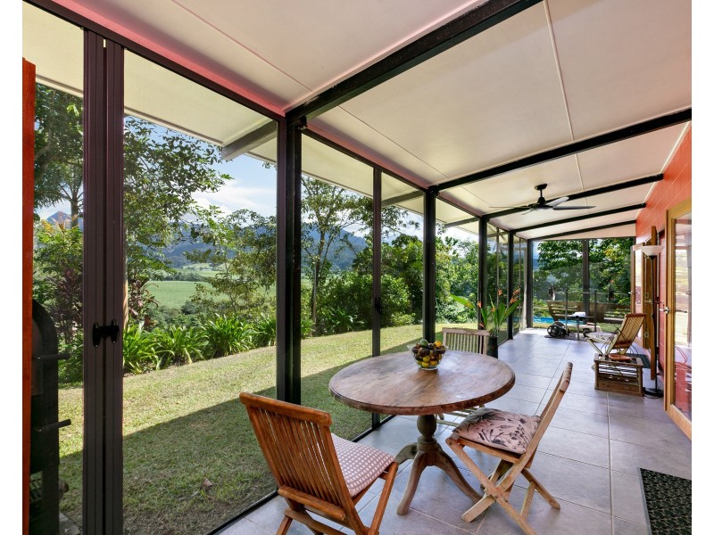 390 Woopen Creek Road, Woopen Creek QLD 4871