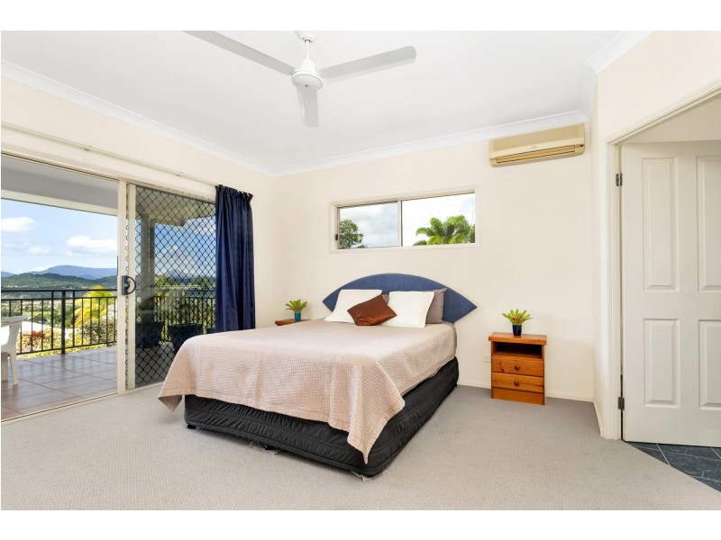 12 Alstonia Close, Redlynch QLD 4870