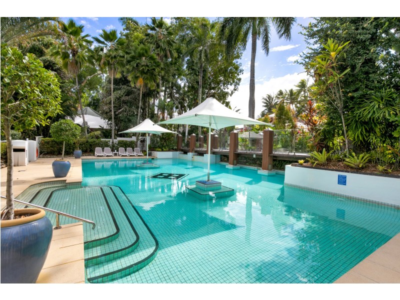 73/1 Veivers Road, Palm Cove QLD 4879