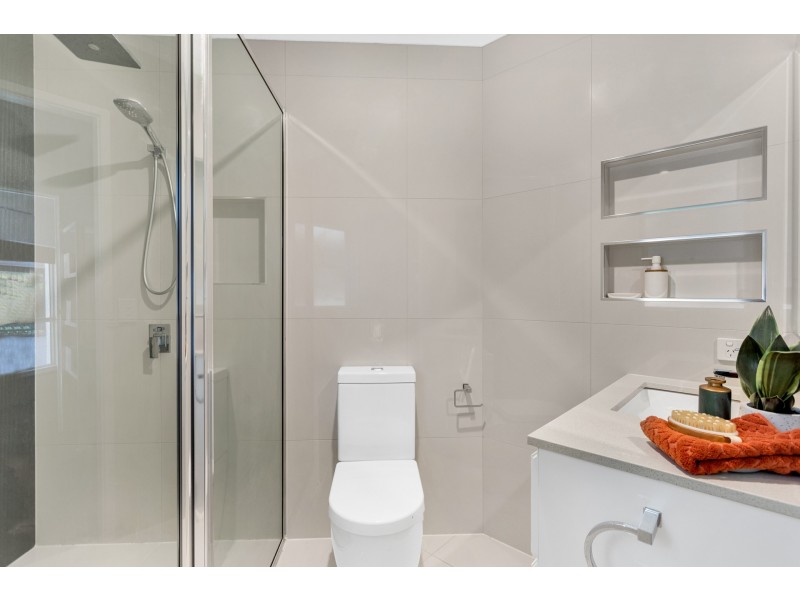 37 Gouldian Street, Bayview Heights QLD 4868