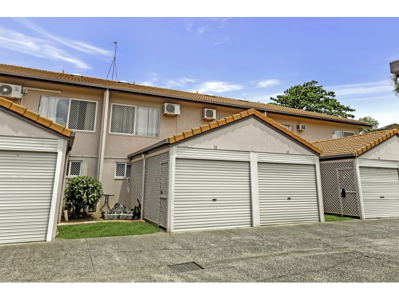 12/36 Springfield Crescent, Manoora QLD 4870