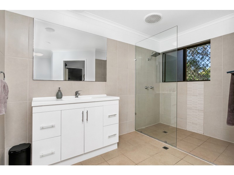 3 Kurrajong Street, Earlville QLD 4870