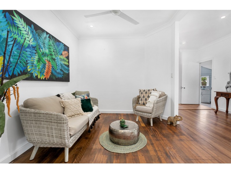 85 Tills Street, Westcourt QLD 4870