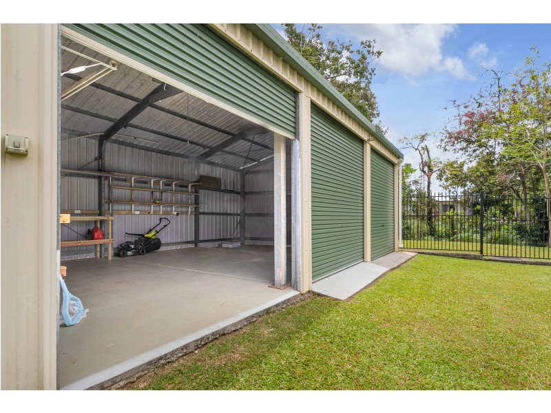 8 Augustus Street, Mooroobool QLD 4870