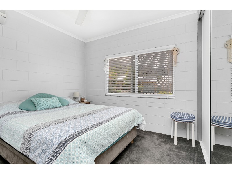 9/2-4 Lake Placid Road, Caravonica QLD 4878