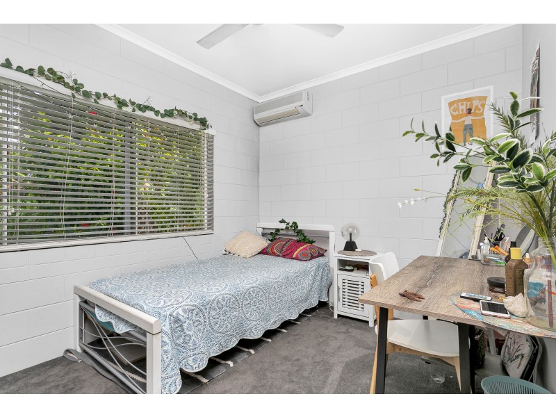 9/2-4 Lake Placid Road, Caravonica QLD 4878