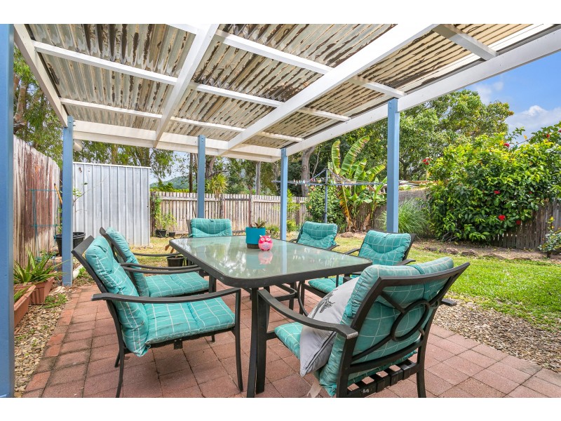 9/2-4 Lake Placid Road, Caravonica QLD 4878