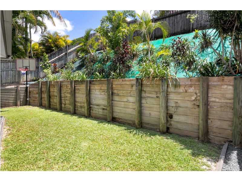 21 Barossa Close, Brinsmead QLD 4870