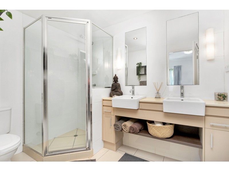 510/12-21 Gregory Street, Westcourt QLD 4870