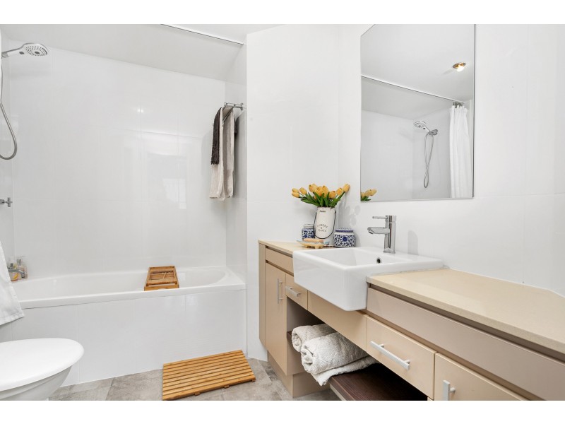 510/12-21 Gregory Street, Westcourt QLD 4870