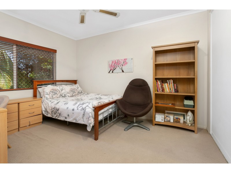 19/34-40 Lily Street, Cairns North QLD 4870