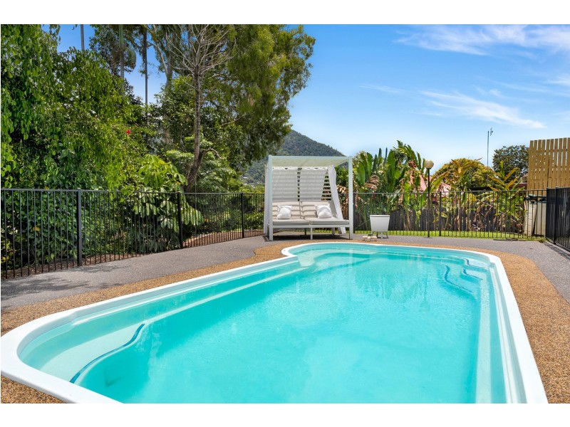 21 Barnes Street, Earlville QLD 4870